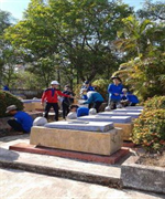  Triệu Phong: Tổ chức ra quân vệ sinh, làm sạch khuôn viên Nghĩa trang liệt sỹ huyện