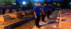  Triệu Phong: Thắp nến tri ân tại Nghĩa trang Liệt sỹ huyện